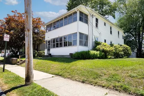 43 Ferry St, Chicopee, MA 01013