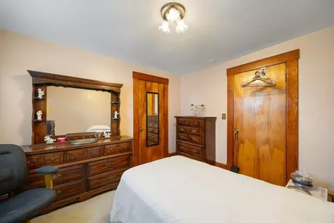 43 Ferry St, Chicopee, MA 01013 photo 13