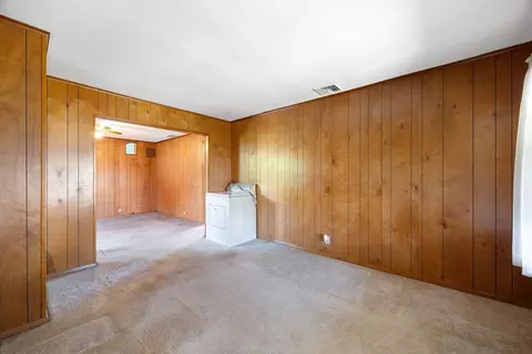43 Ferry St, Chicopee, MA 01013 photo 16