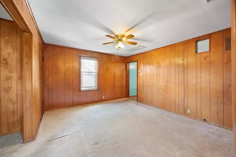 43 Ferry St, Chicopee, MA 01013 photo 19