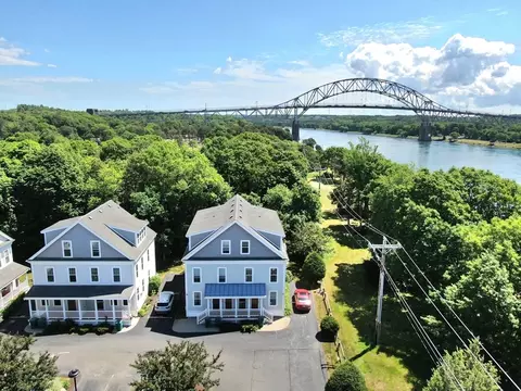 3 Honora Ct #3, Bourne, MA 02532