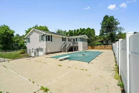 11 Dunkirk Ave, Worcester, MA 01604 photo 34