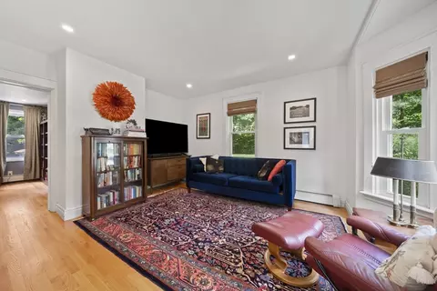 Living - 361 Main St, Marshfield, MA 02050 photo 2 of 3