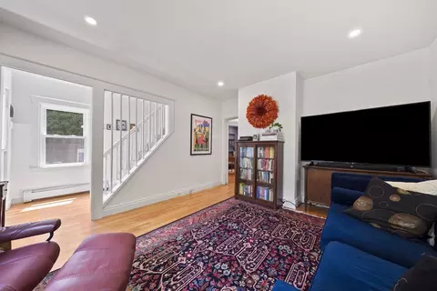 Living - 361 Main St, Marshfield, MA 02050 photo 3 of 3