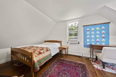 Bedroom - 361 Main St, Marshfield, MA 02050 photo 1 of 7