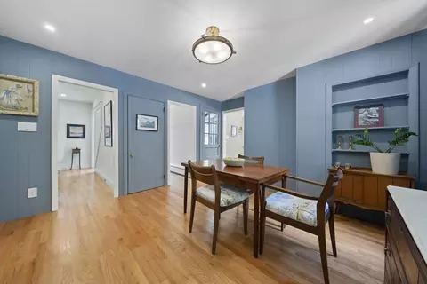 Entry Way - 361 Main St, Marshfield, MA 02050 photo 2 of 2