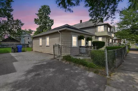 540 Armory St, Springfield, MA 01104
