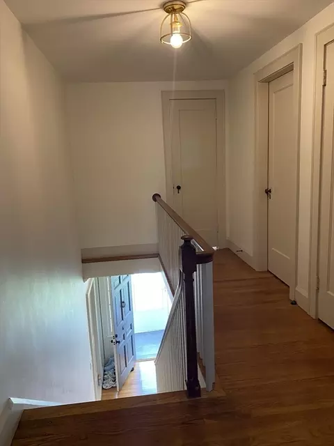 Entry Way - 60 Rencelau St, Springfield, MA 01118 photo 3 of 4