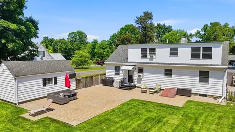 39 Bartels St, Springfield, MA 01128 photo 39