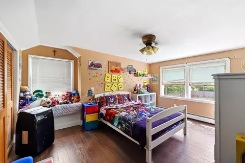 39 Bartels St, Springfield, MA 01128 photo 21