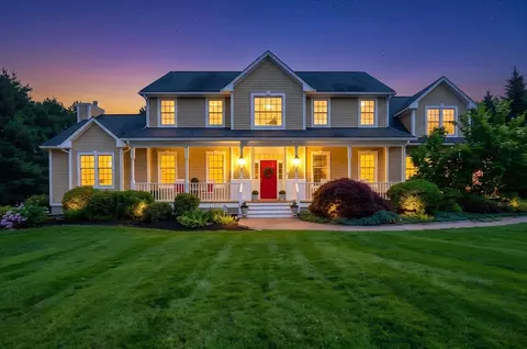 36 Magnolia Ln, Grafton, MA 01536