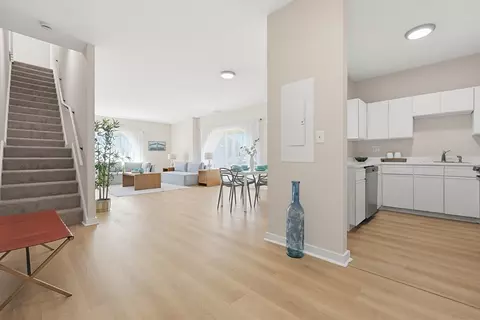 Entry Way - 45 Main St #35, Wareham, MA 02571 photo 2 of 3