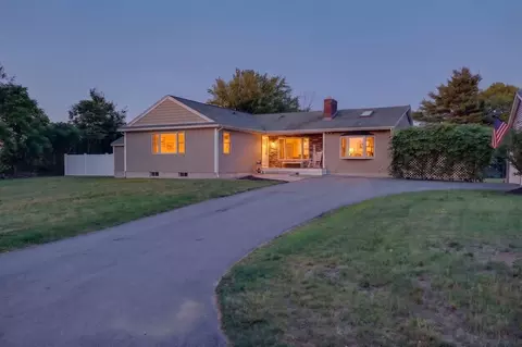 38 Brown Ave, Lunenburg, MA 01462
