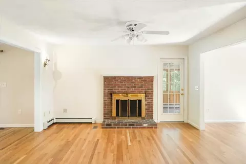 Living - 20 Josiah Dr, Upton, MA 01568 photo 5 of 12