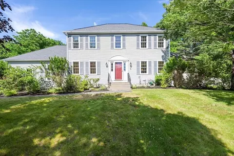 20 Josiah Dr, Upton, MA 01568