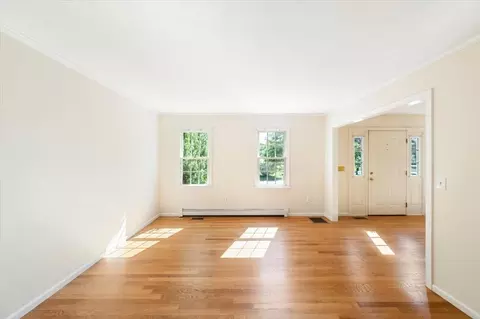 Living - 20 Josiah Dr, Upton, MA 01568 photo 8 of 12