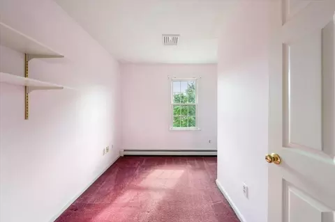 Bedroom - 20 Josiah Dr, Upton, MA 01568 photo 5 of 5