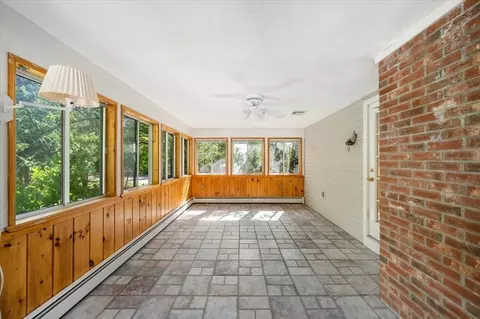 Exterior - 20 Josiah Dr, Upton, MA 01568 photo 3 of 6