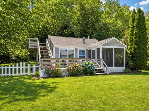 23 Brians Way, Plymouth, MA 02360