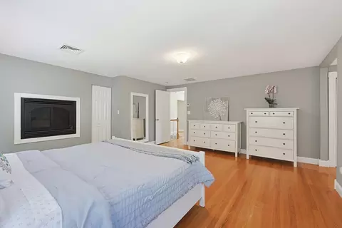 34 Preston St, Dedham, MA 02026 photo 27