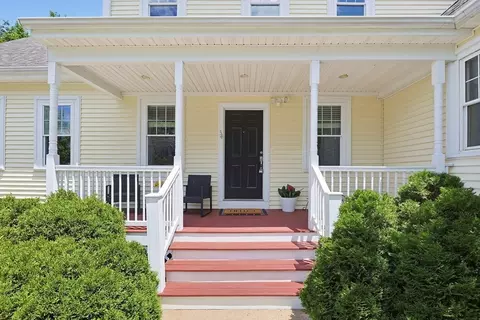 34 Preston St, Dedham, MA 02026 photo 2