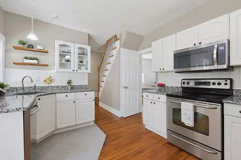34 Preston St, Dedham, MA 02026 photo 14