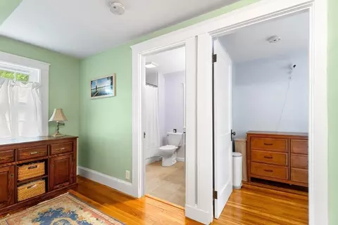 Entry Way - 304 Lowell St, Reading, MA 01867 photo 3 of 3