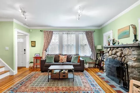 Living - 304 Lowell St, Reading, MA 01867 photo 1 of 4