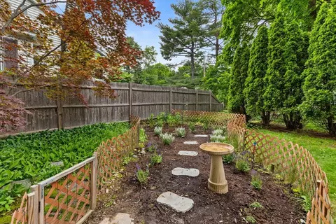 Exterior - 304 Lowell St, Reading, MA 01867 photo 6 of 10