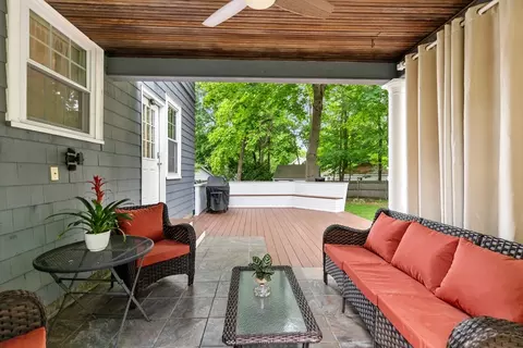 Exterior - 304 Lowell St, Reading, MA 01867 photo 10 of 10
