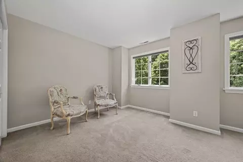 Bedroom - 78 Hammersmith Dr, Saugus, MA 01906 photo 8 of 9