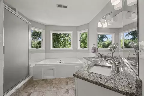 Bath - 78 Hammersmith Dr, Saugus, MA 01906 photo 3 of 4