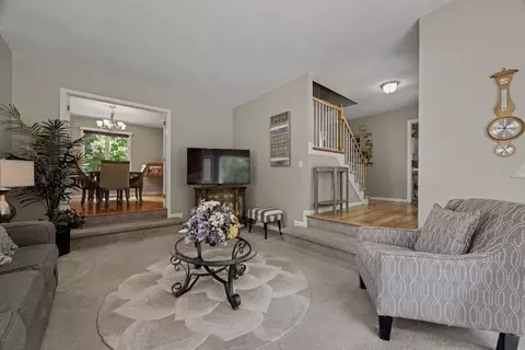 Living - 78 Hammersmith Dr, Saugus, MA 01906 photo 1 of 5