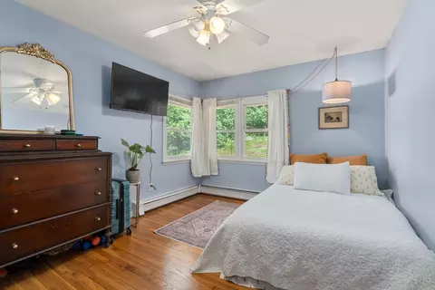 Bedroom - 10 Hopkinton Rd, Upton, MA 01568 photo 3 of 4