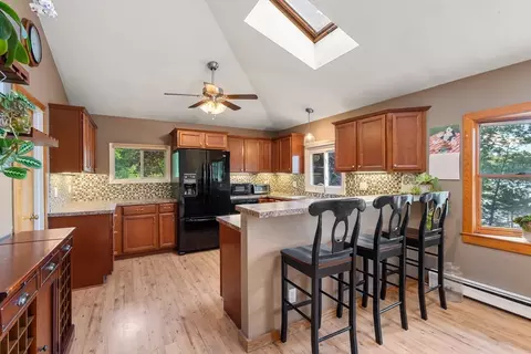 Kitchen - 10 Hopkinton Rd, Upton, MA 01568 photo 2 of 5