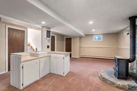 Living - 10 Hopkinton Rd, Upton, MA 01568 photo 3 of 3