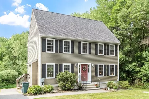 3 Sydney Ln, Westford, MA 01886