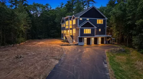 Exterior - 8 Mill Rd, Rowley, MA 01969 photo 2 of 3