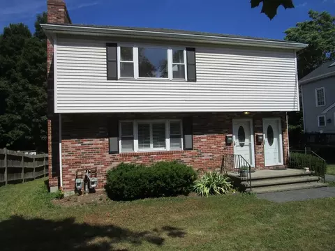 63-65 Charles #63, Auburndale, MA 02466