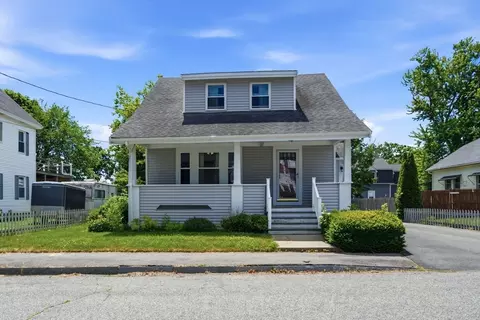 8 Jefferson Ave, Taunton, MA 02780