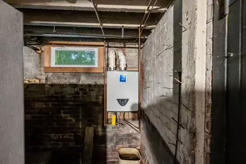 Other - 415 Maple St, Springfield, MA 01105 photo 6 of 10