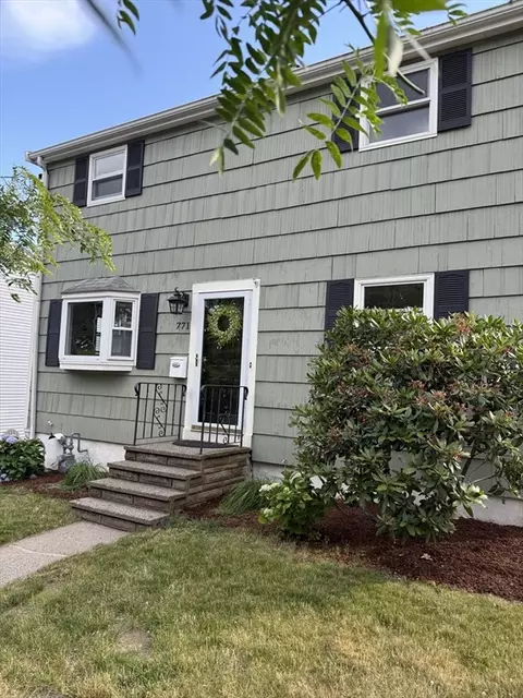 771 Beechmont St, Hyde Park, MA 02136