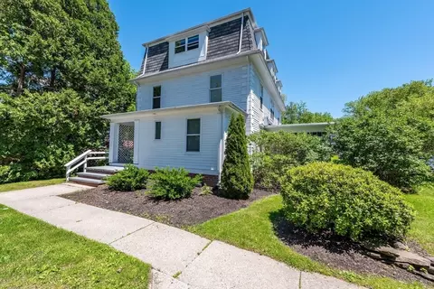 95 E Pleasant St #H, Amherst, MA 01002