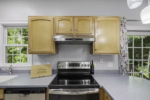 13 Knowlton Cir #13, Upton, MA 01568 photo 12
