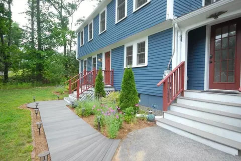 67 Seminole Rd, Acton, MA 01720