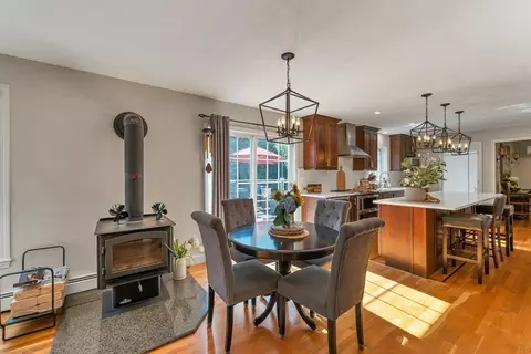 Dining - 12 Longmeadow, Windham, NH 03087 photo 2 of 6