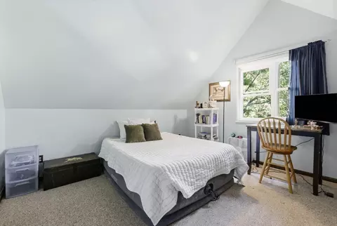 Bedroom - 93 Beaver Lake Rd, Ware, MA 01082 photo 4 of 5
