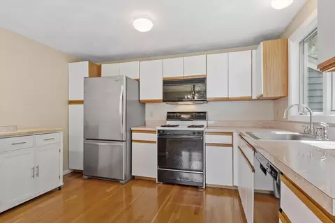 24 Deer Path # 6, Maynard, MA 01754 photo 12
