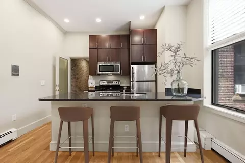 26 Hancock St #3, Boston, MA 02114