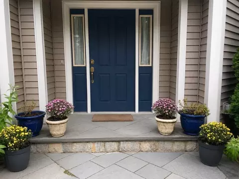 7 Canal St, Wilmington, MA 01887